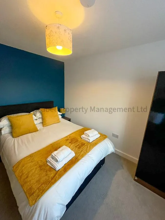קינגסטון אפון הול 159 Sculcoates Lane, Fully Equipped, Self Catering, Close To Multiple Bars And Restaurants And Hull University קינגסטון אפון הול